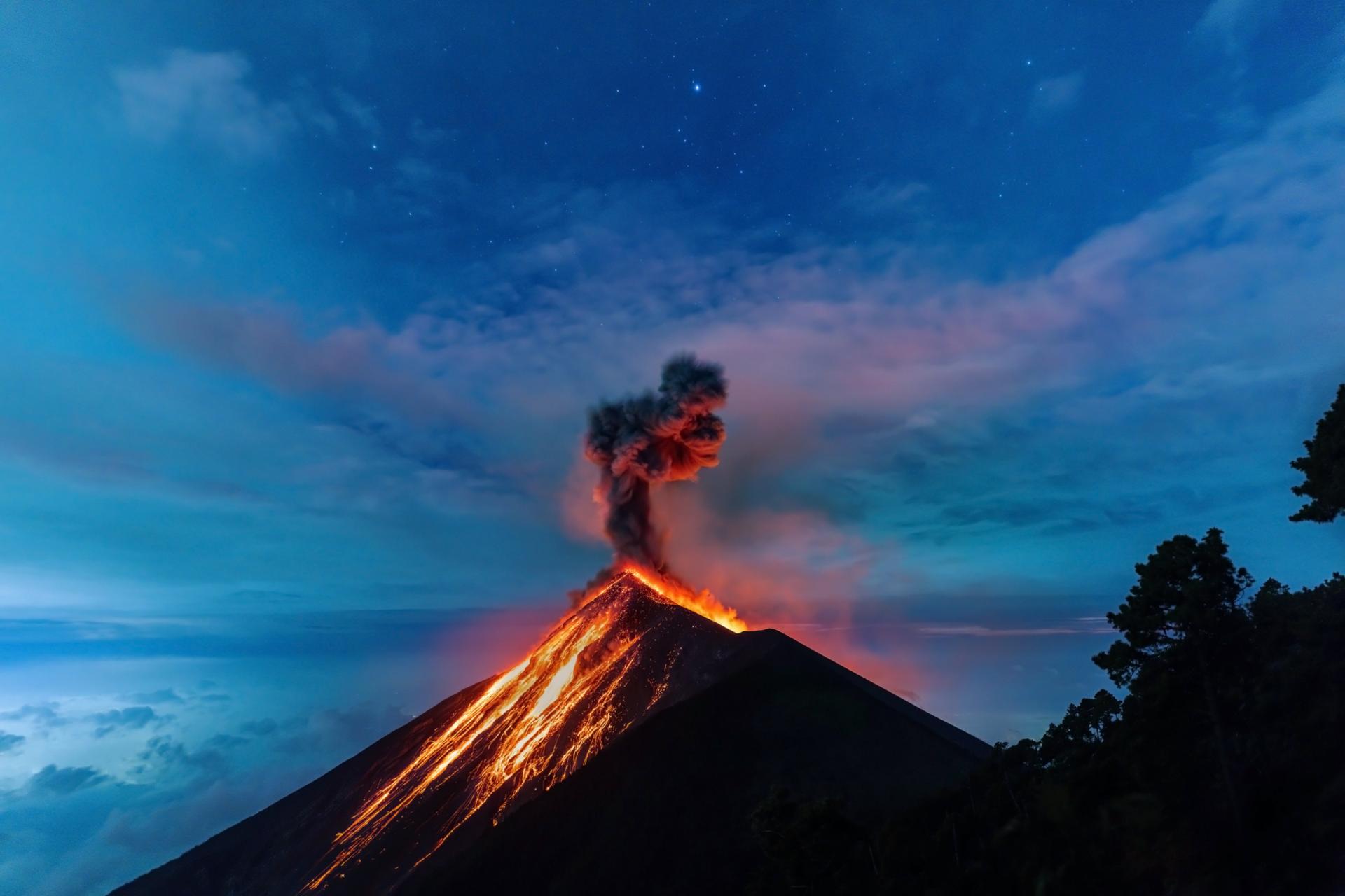 European Photography Awards Winner - Volcano Night