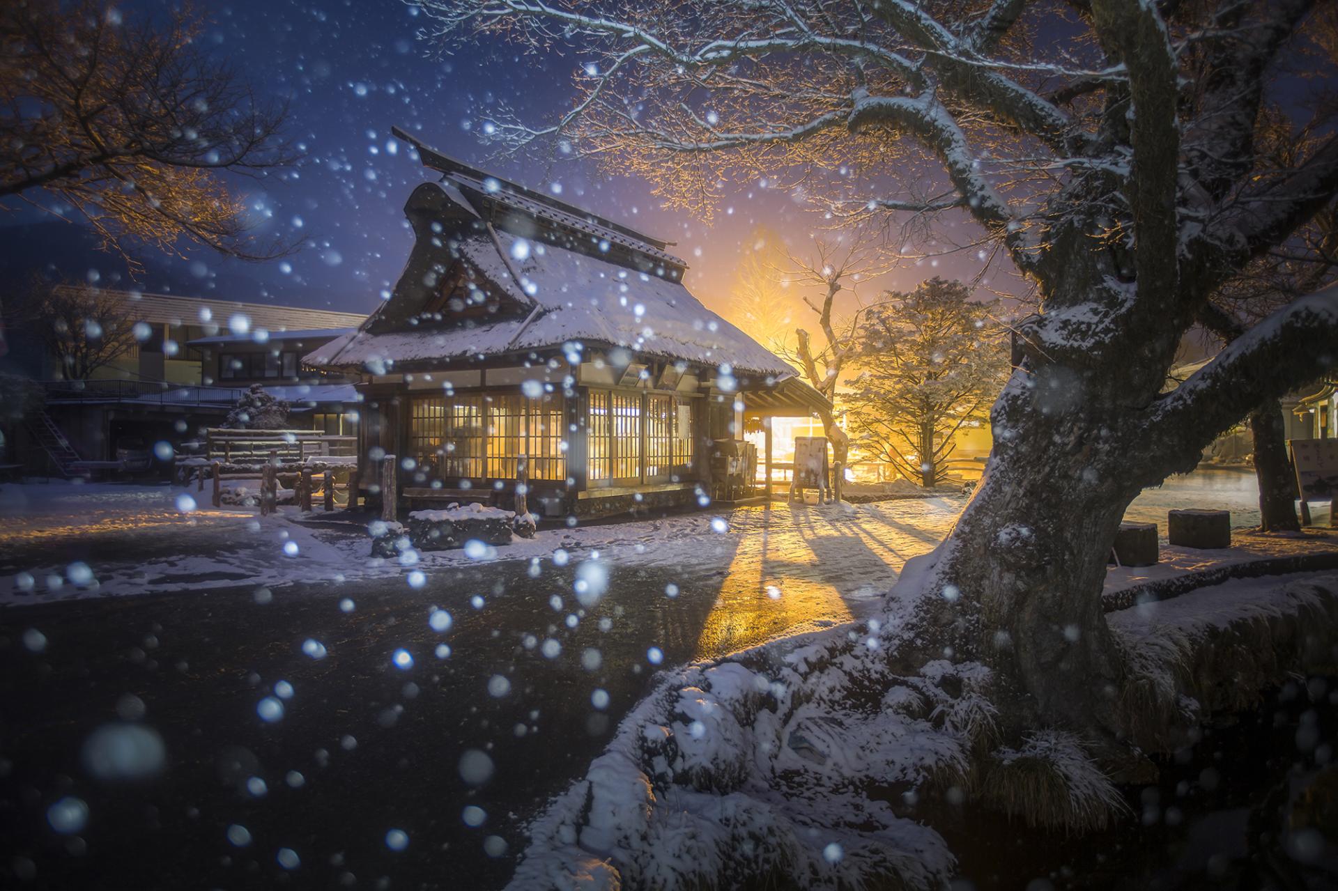 European Photography Awards Winner - Oshino Hakkai in the snow