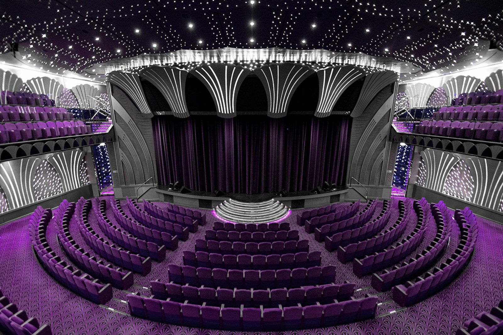 European Photography Awards Winner - Theatrical Editing Tricks