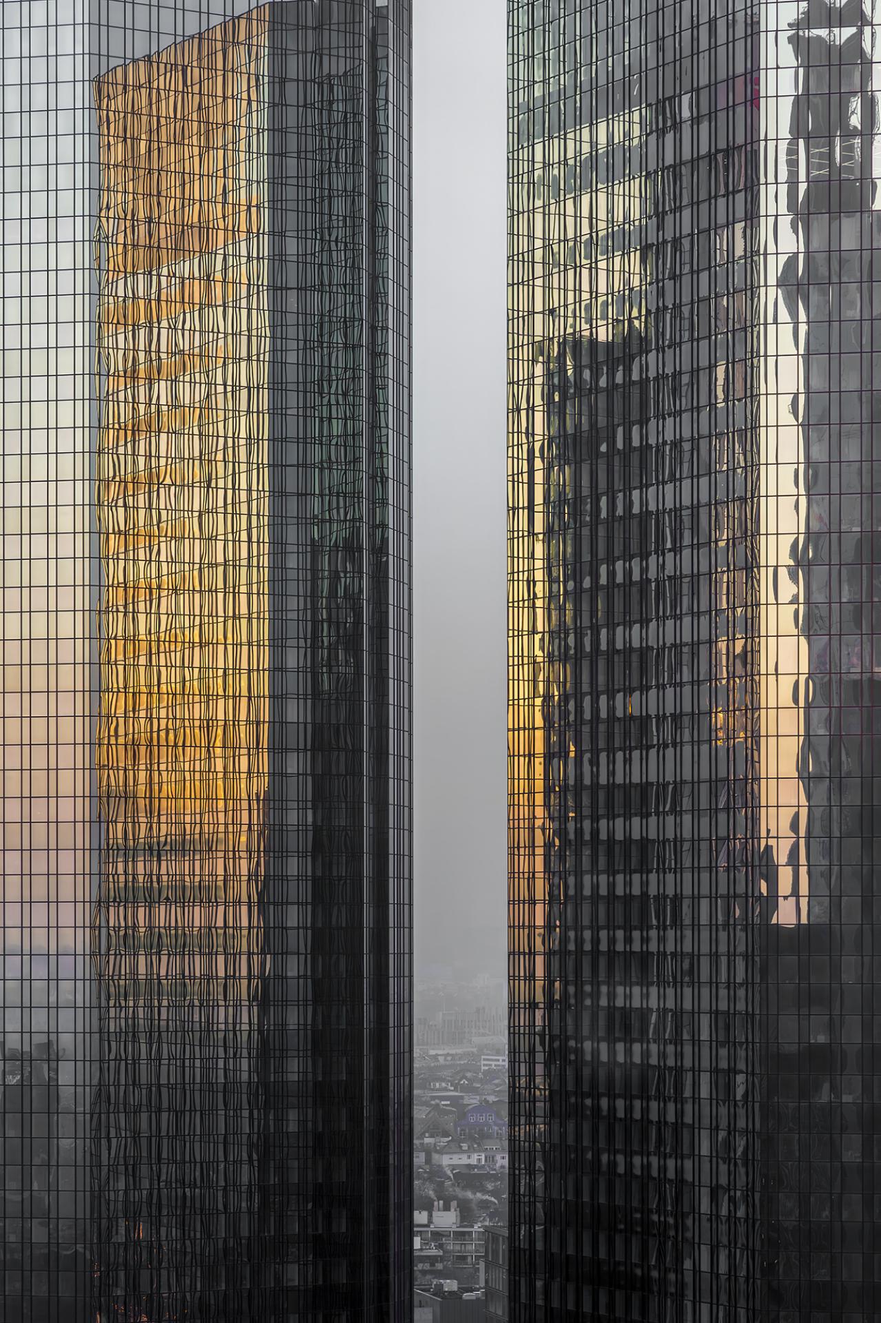 European Photography Awards Winner - Mainhattan Downtown