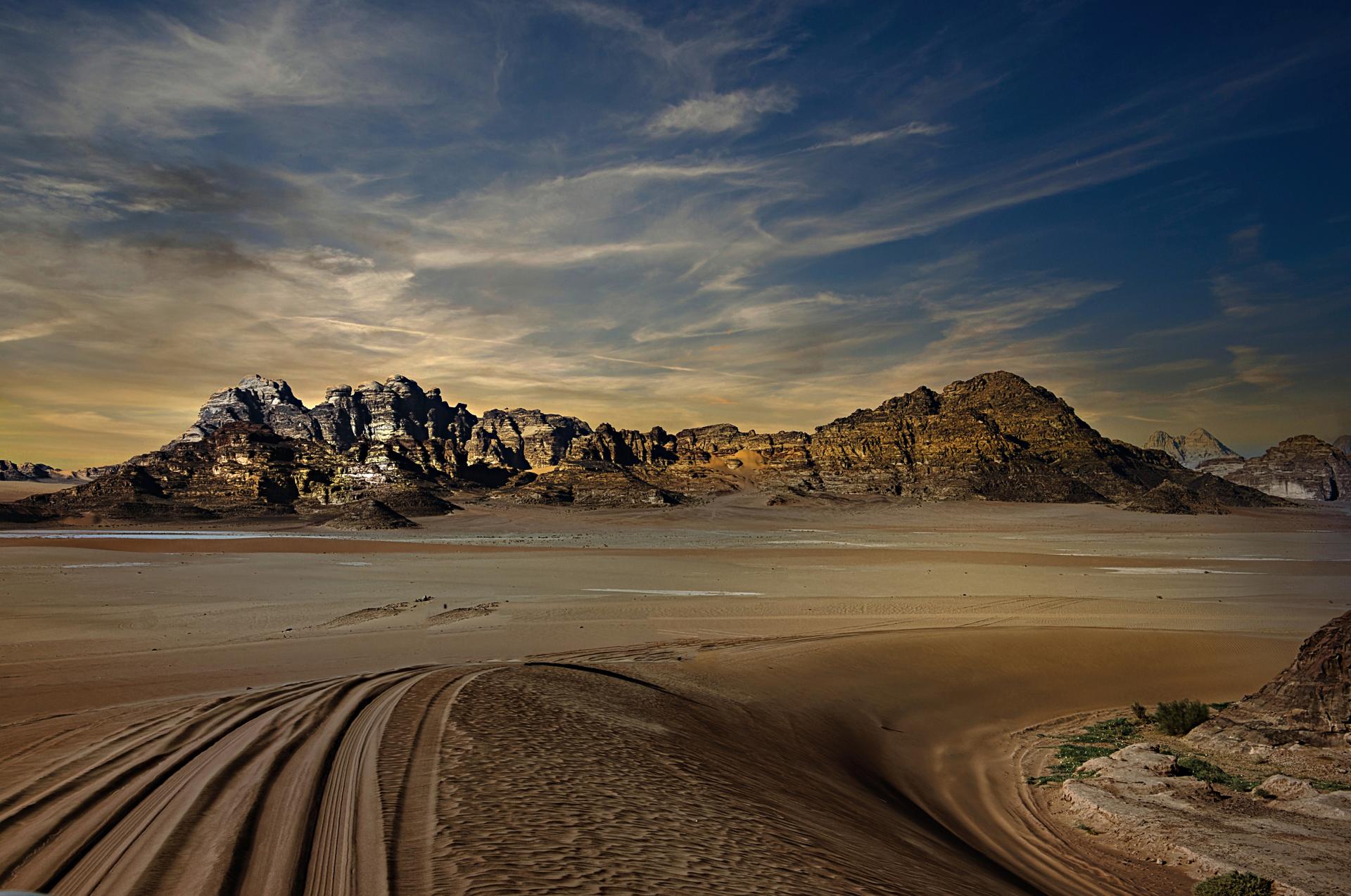 European Photography Awards Winner - Listening to the desert