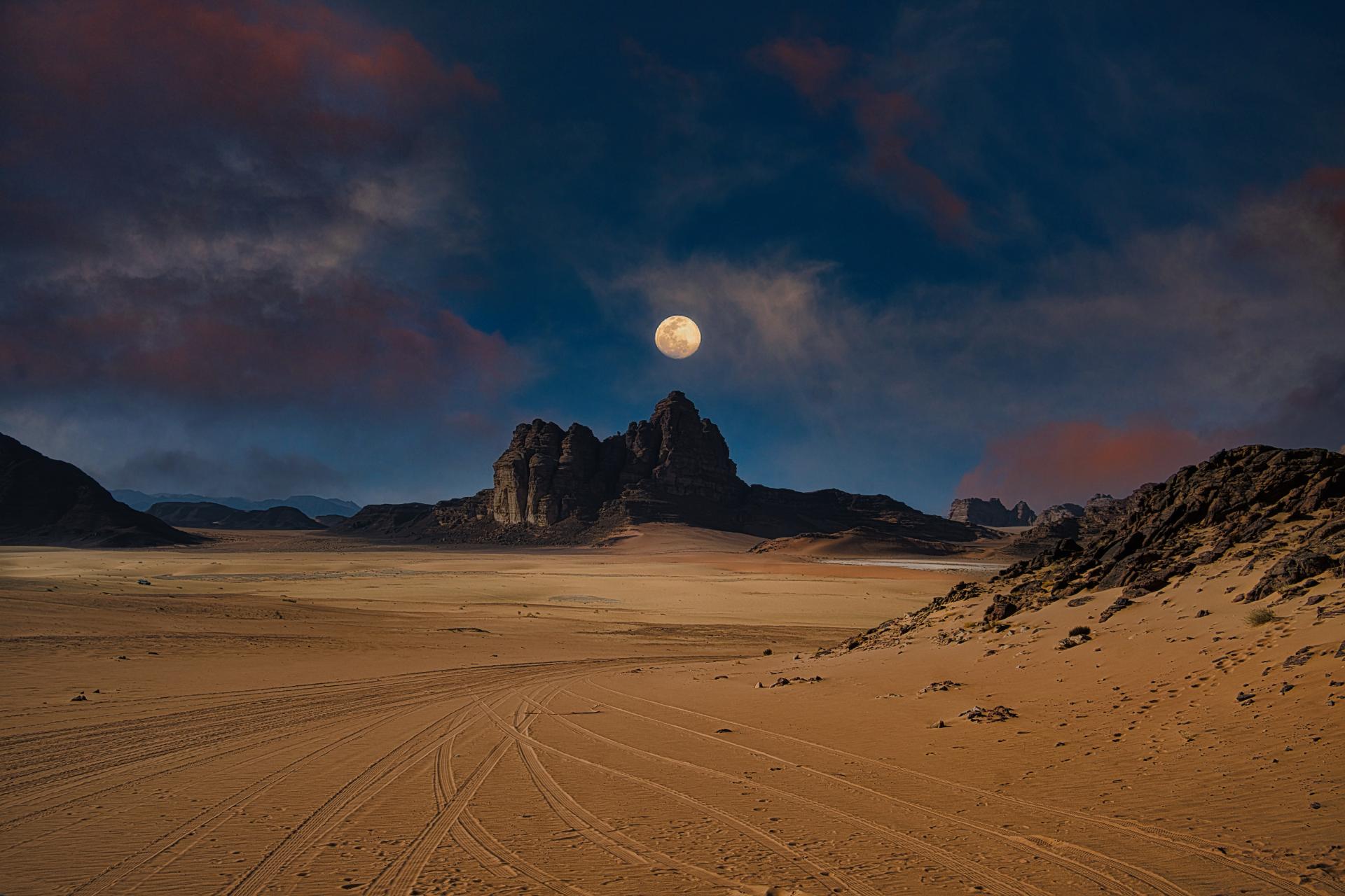 European Photography Awards Winner - Listening to the desert