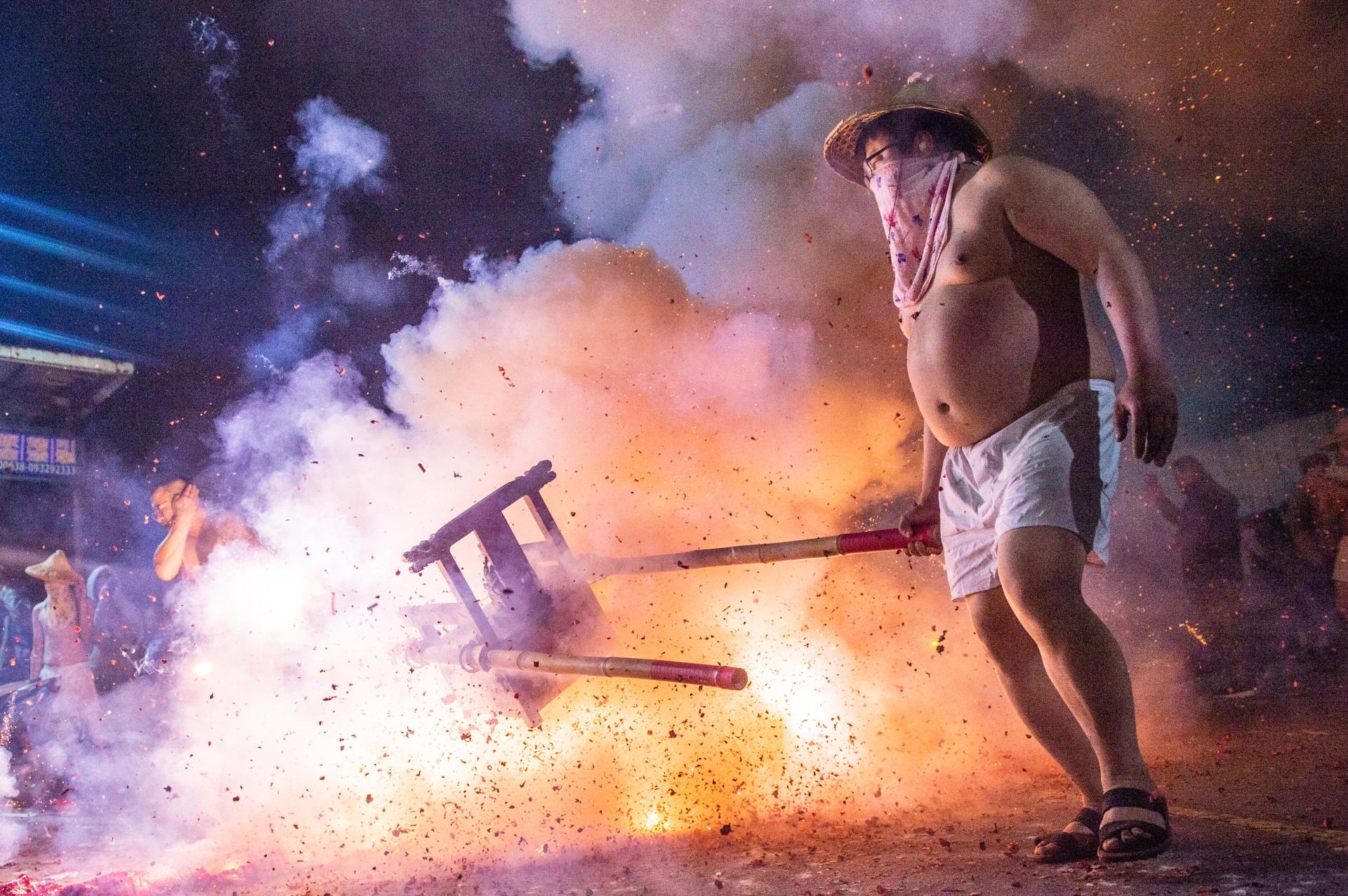 European Photography Awards Winner - The traditional Taiwanese temple fair culture