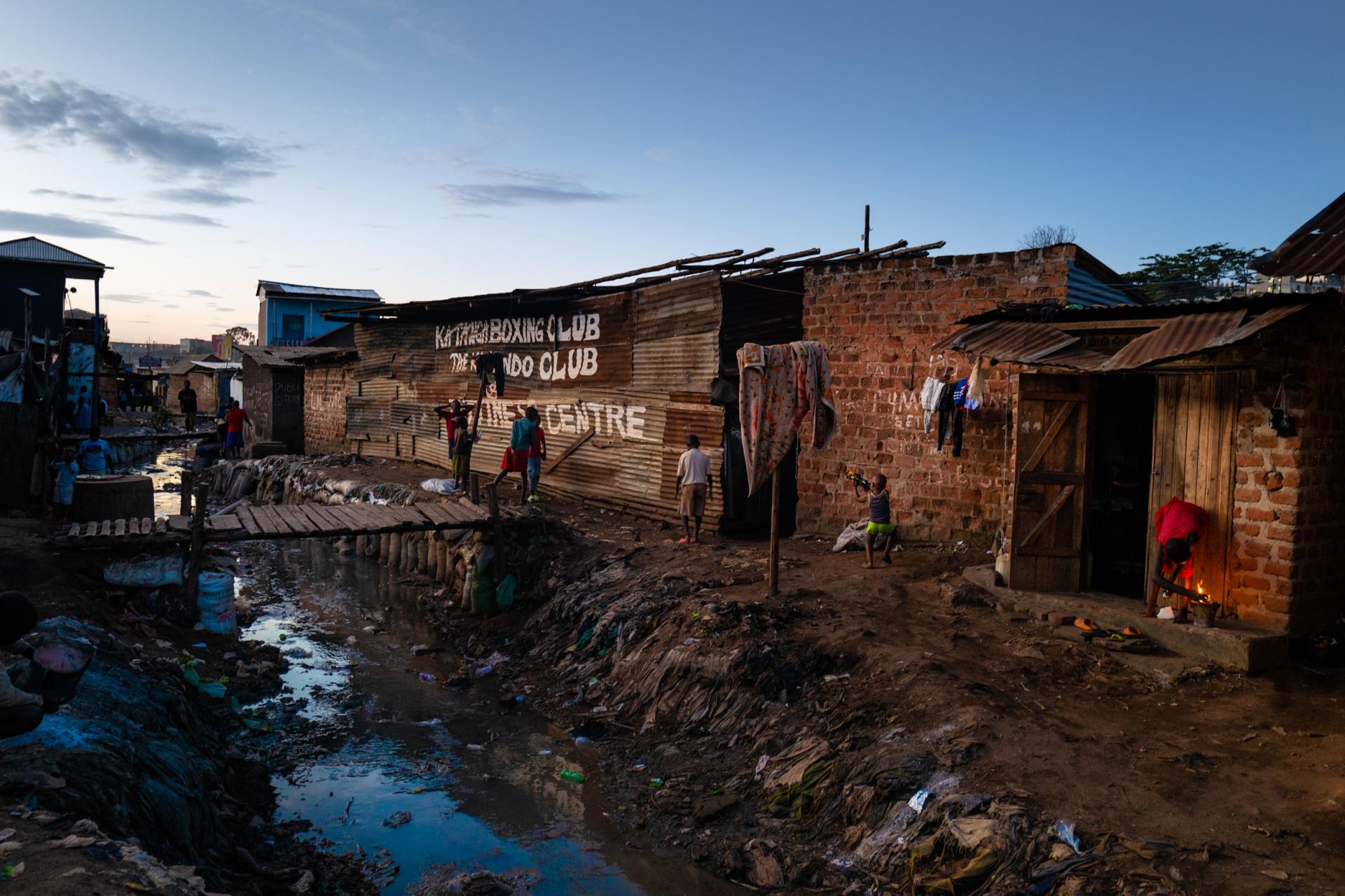 European Photography Awards Winner - Self-defense in Katanga