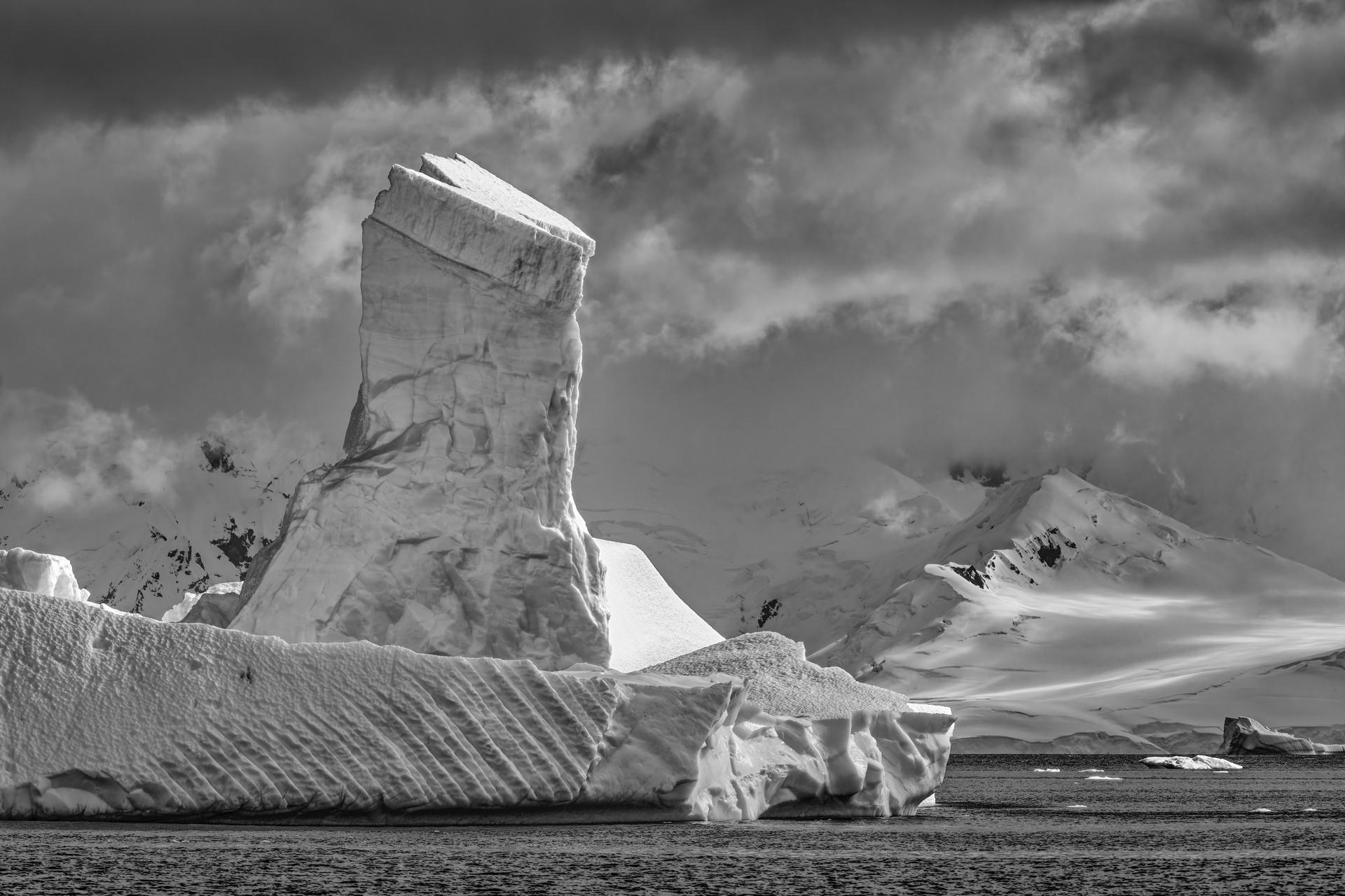 European Photography Awards Winner - The faces of time