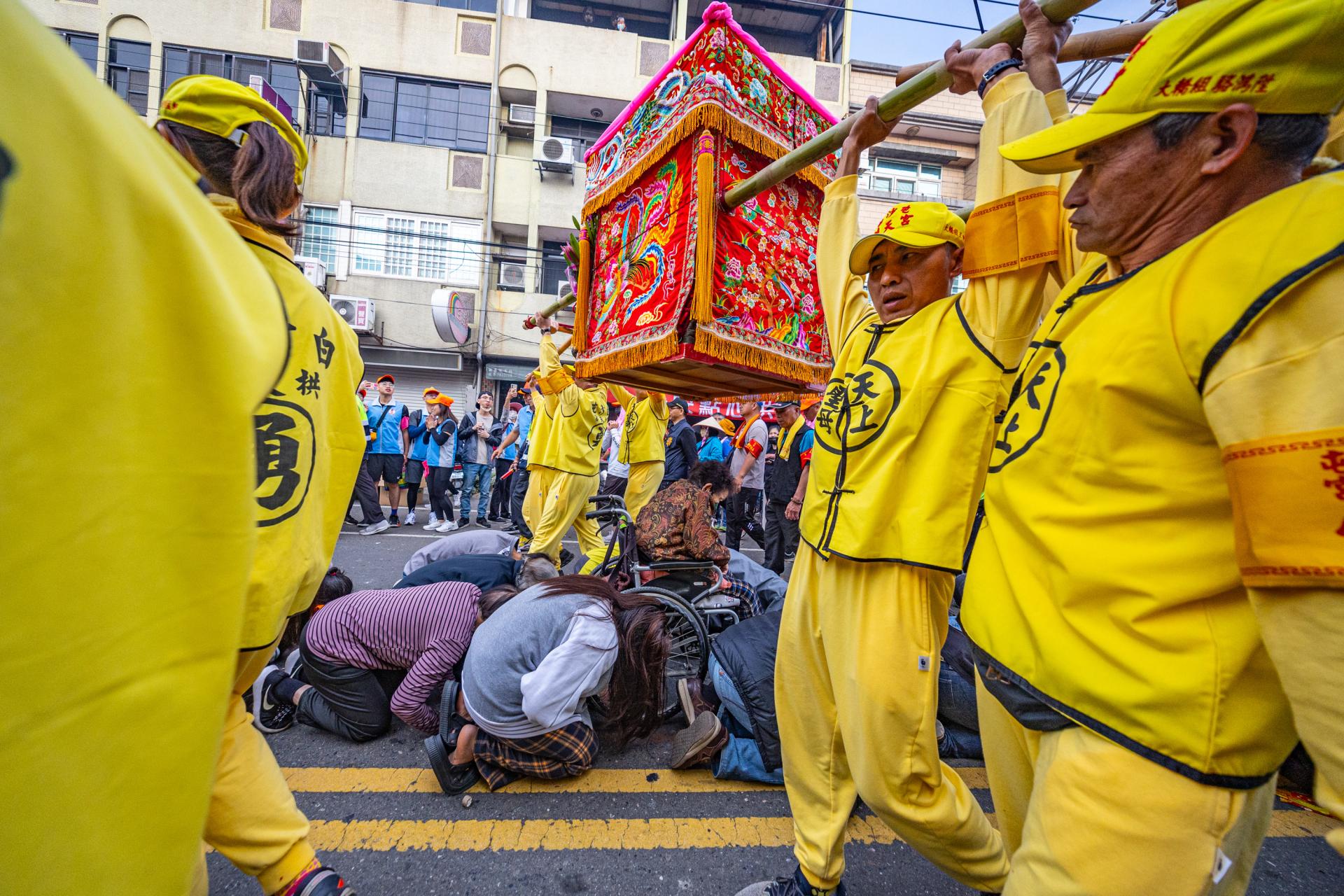 European Photography Awards Winner - 白沙屯媽祖徒步進香