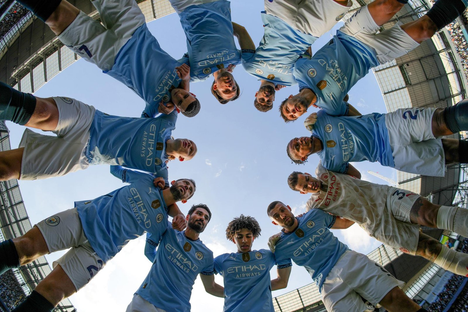 European Photography Awards Winner - Huddle