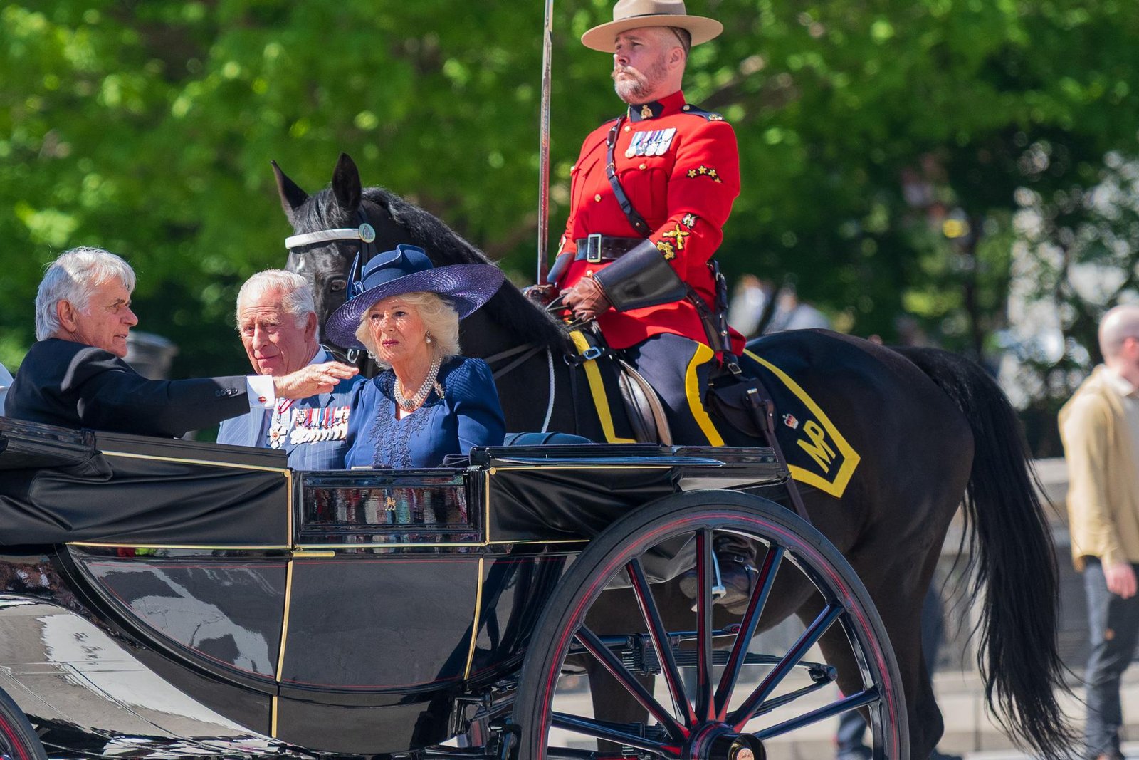 European Photography Awards Winner - Pump, circumstances & Royals