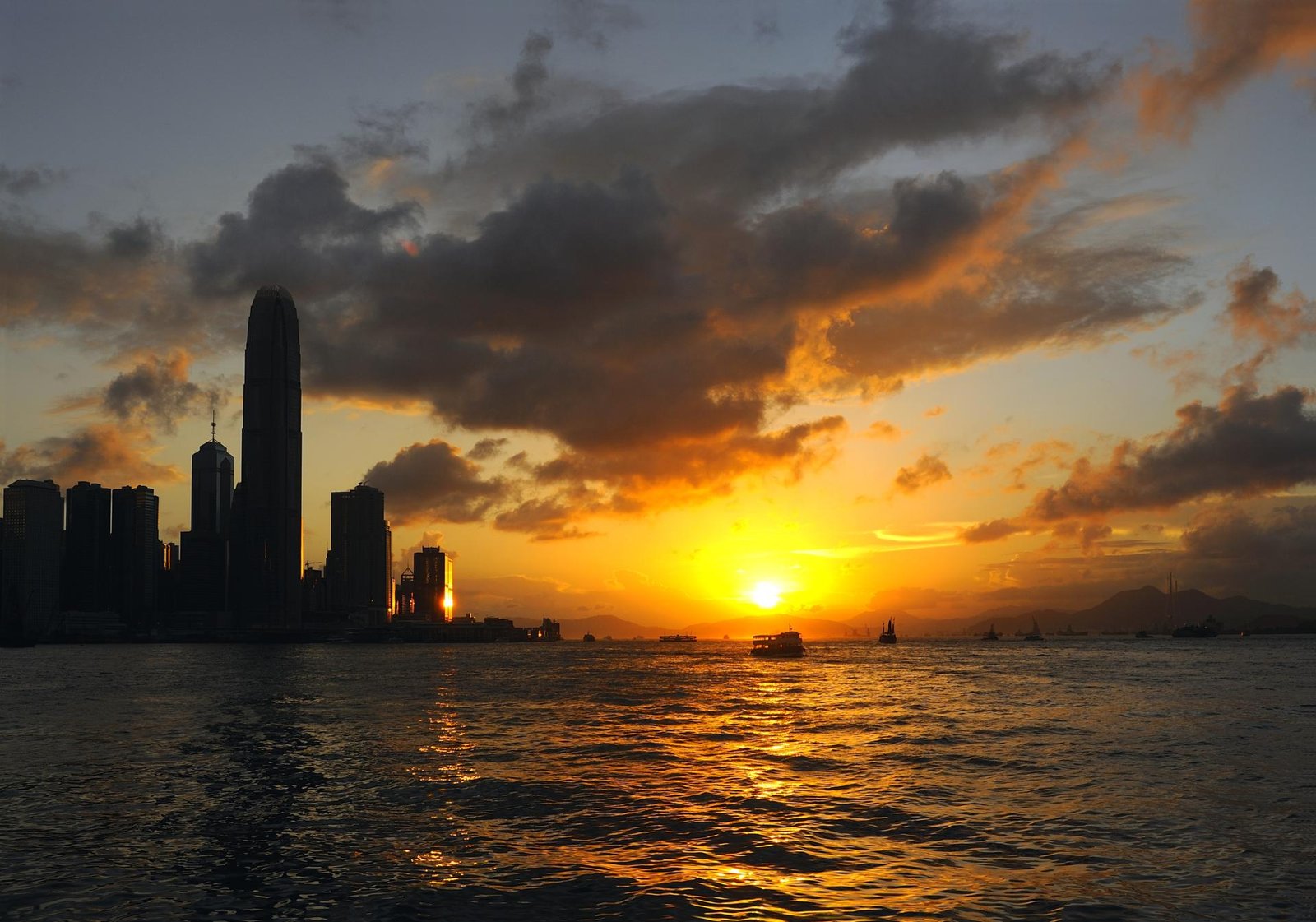 European Photography Awards Winner - Hong Kong Day and Night 