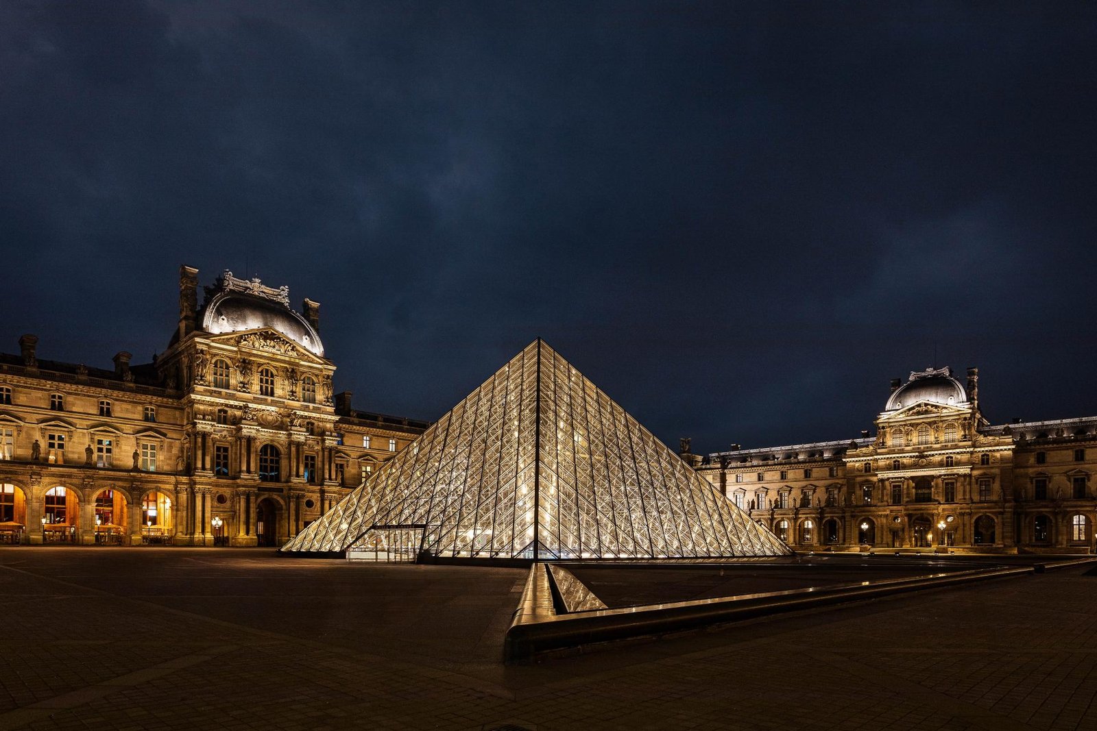 European Photography Awards Winner - Musee du Louvre