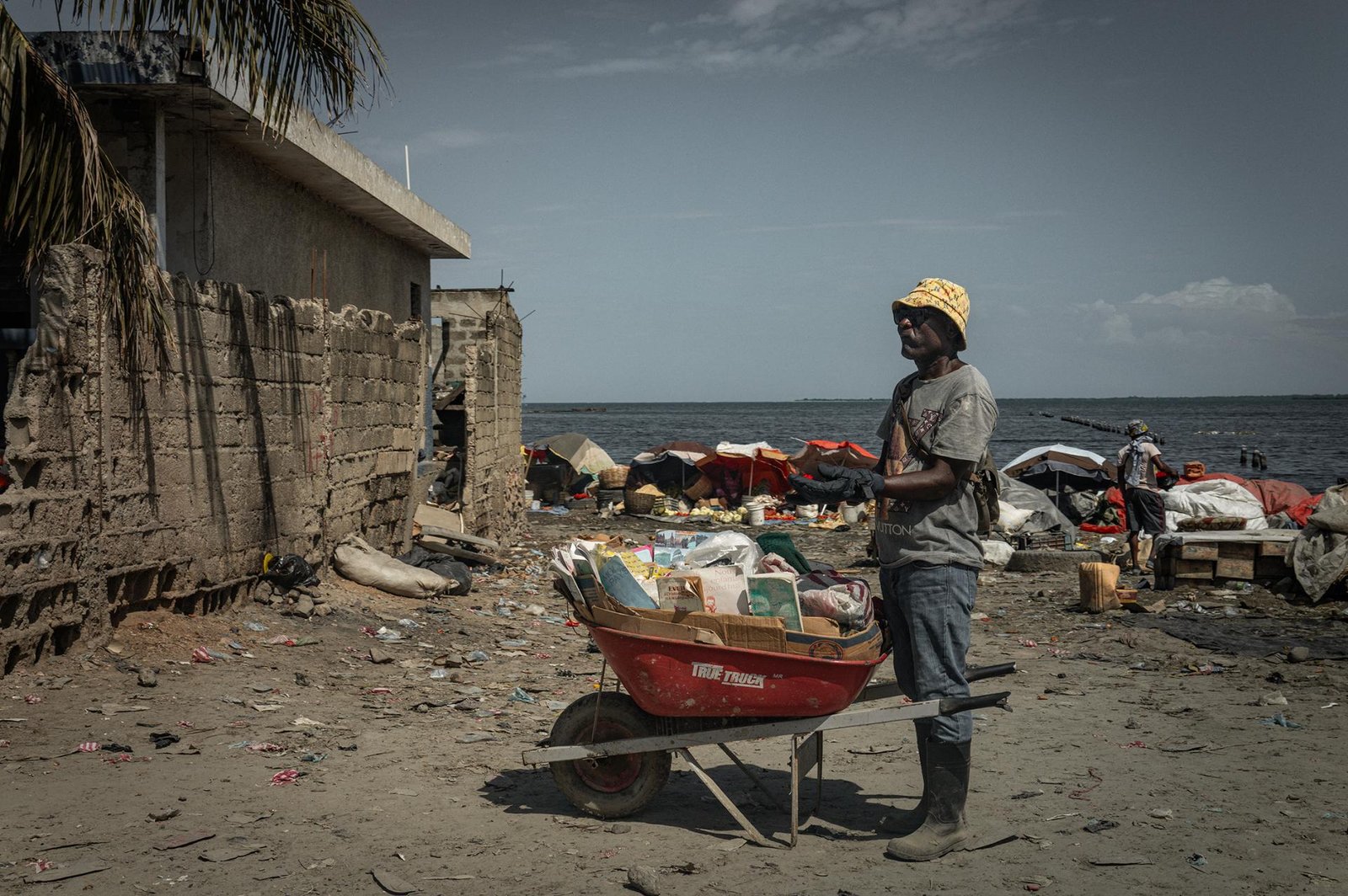 European Photography Awards Winner - Beyond the postcard - Haiti's city of refuge