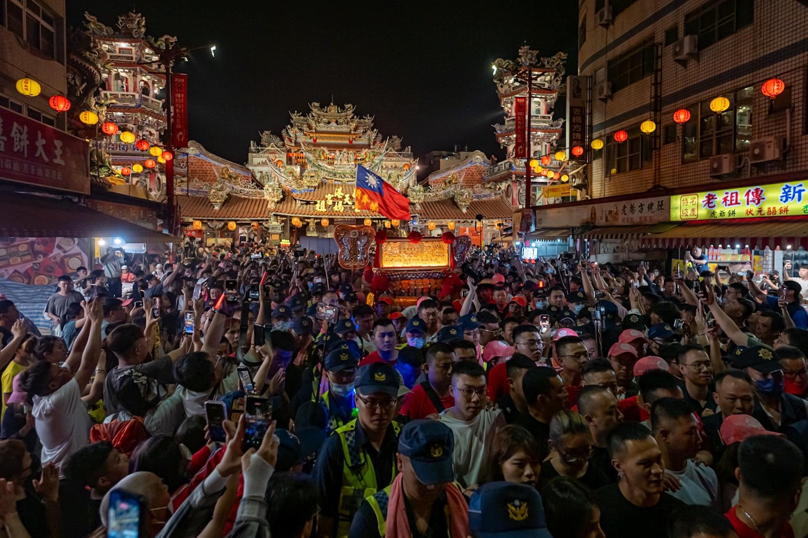 European Photography Awards Winner - 大甲媽祖回鑾