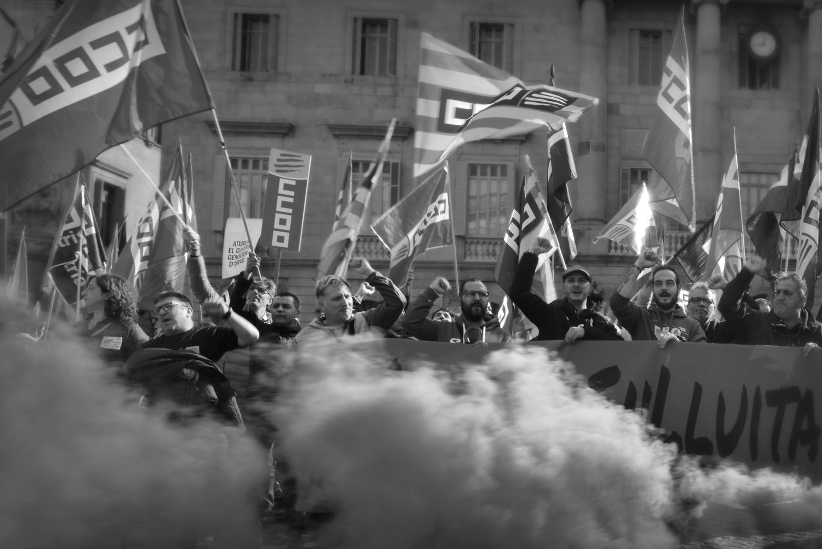 European Photography Awards Winner - Metall en Lluita
