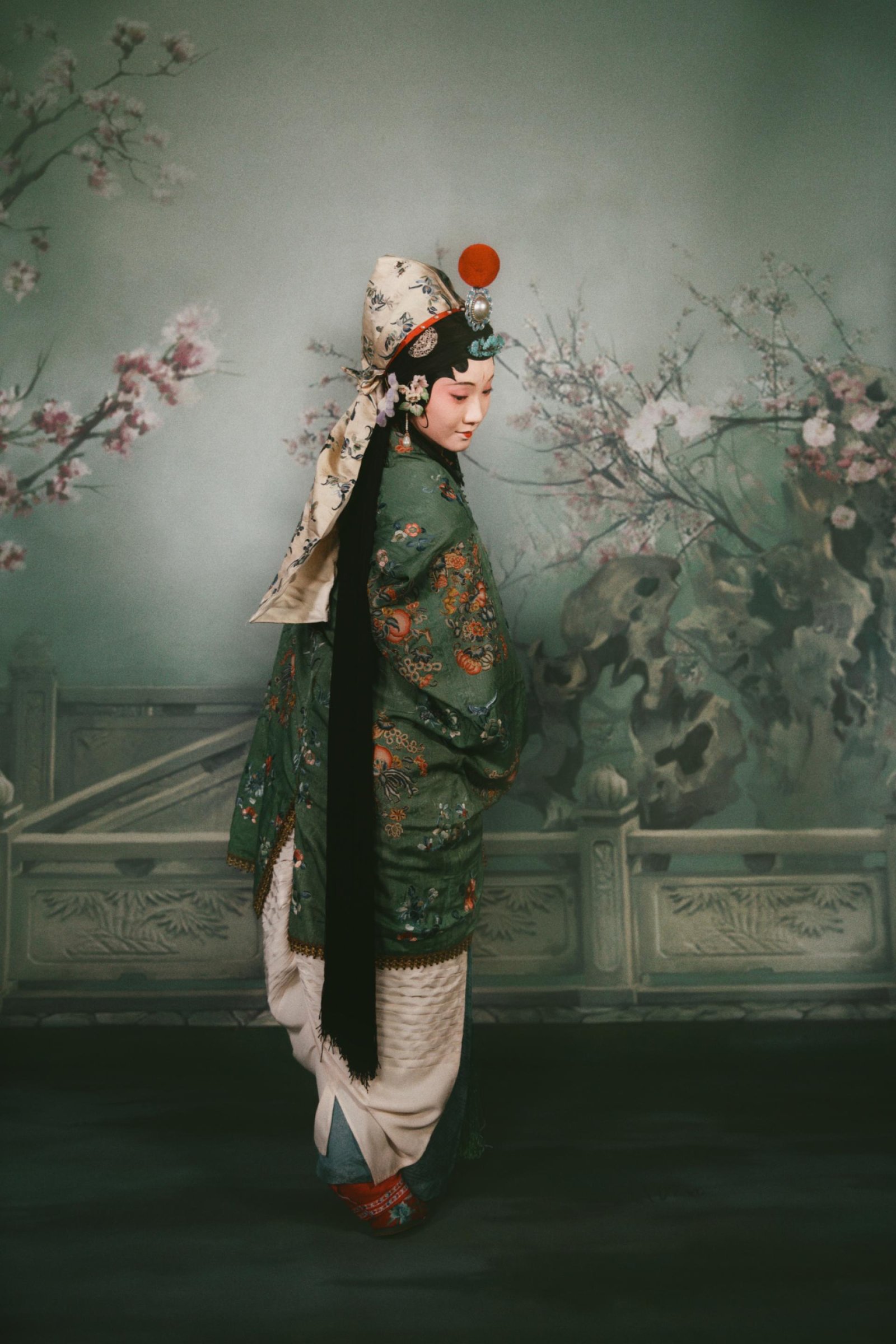 European Photography Awards Winner - Jellyfish Goddess 水母娘娘 (泗州城)