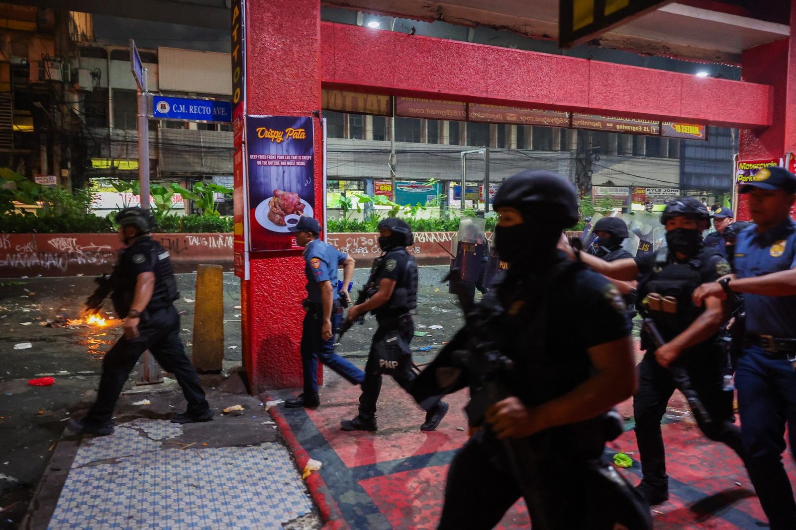 European Photography Awards Winner - Philippines on Fire: Anti-Corruption Protests